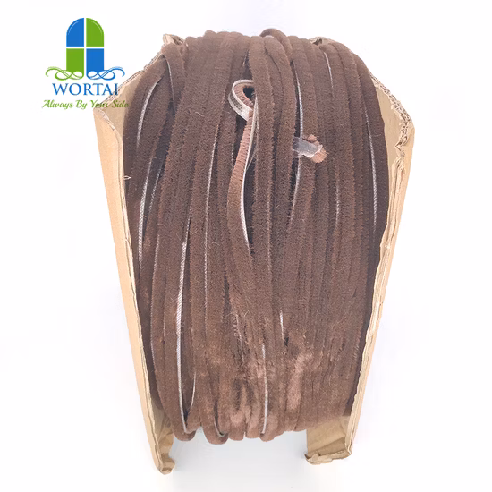 Bande d'étanchéité en poils de laine pour le bas de la porte